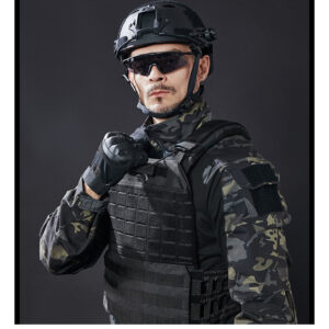 Tactical vest quickly release